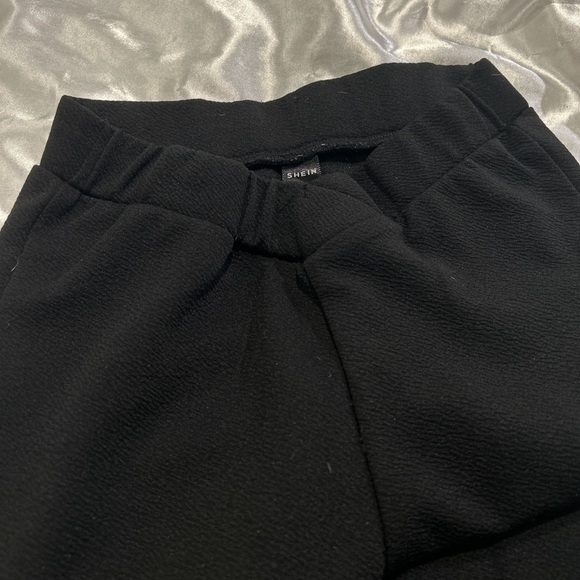 ♡ black flare pants ♡ - Picture 2 of 2